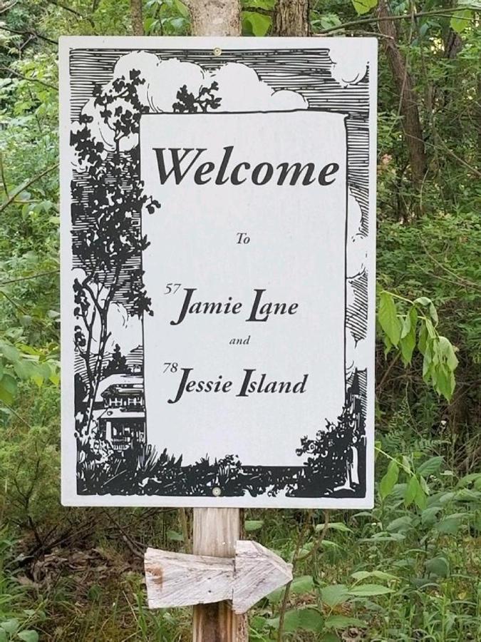 Private Island With Land Access Cabin Hammond Exterior foto